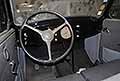 Peugeot 202 del 1939 vintage cars con interni che richimano i fasti del passato