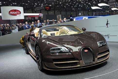 Bentley - Bugatti propone una nuova versione della Veyron, sviluppata nellambito della fortunatissima e gi sold out serie Les Lgendes de Bugatti, dedicate a celebri personaggi nella storia del marchio.