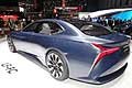 La Lexus LF-FC anticipa la futura ammiraglia Lexus equipaggiata con celle a combustile (il primo modello di serie sar introdotto sul mercato nel 2020) 