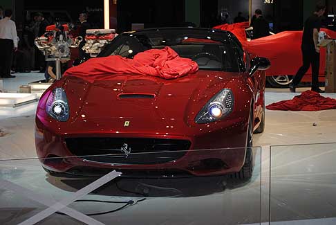 Ferrari - Stand Ferrari al Salone di Parigi