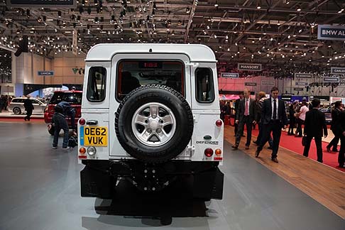 Land Rover Defender All Terrain Electric