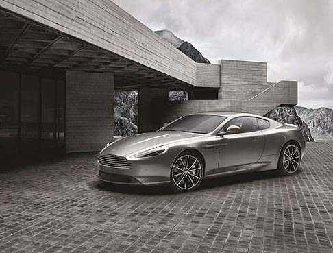 Aston Martin DB9 GT Bond Edition