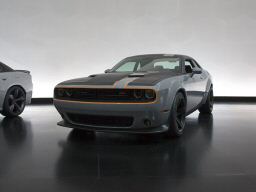 Dodge hallenger GT AWD Concept 