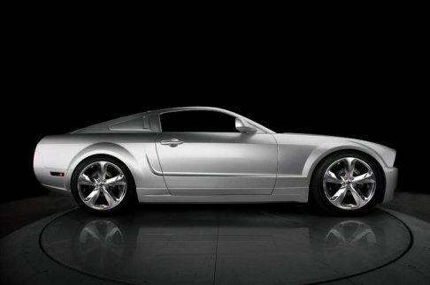 Ford Mustang Iacocca Silver 45th Anniversary Edition 