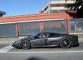 Spy cars Ferrari F70 supercar vista girare esternamente a Maranello