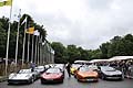 Supercars sulla pitlane nel circuito di Goodwood Festival of Speed 2012