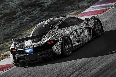 McLaren - McLaren P1 sul Circuito di Castelloli