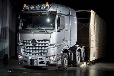 Mercedes-Benz - Mercedes-Benz Actros SLT and Arocs SLT trucks