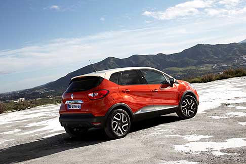 Renault - Renault Captur urban crossover