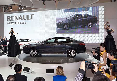 Renault - Salone di Pechino debutta la Renault Talisman