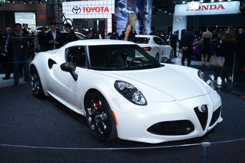 Alfa Romeo - Alfa Romeo 4C il primo lancio negli USA sar in versione limitata