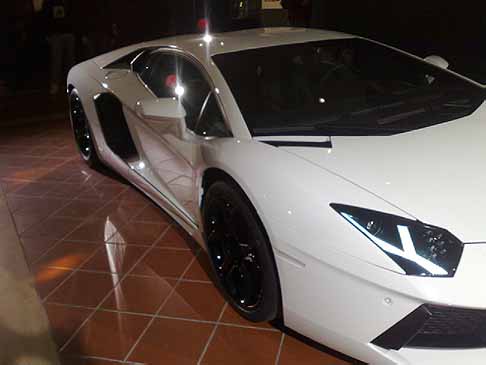 Lamborghini - La nuova Lamborghini Aventador LP 700-4 in mostra a Roma