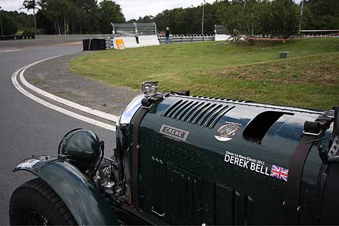 Bentley - Sul circuito della Sarthe si  corsa la Le Mans Classic - Blower out on the track