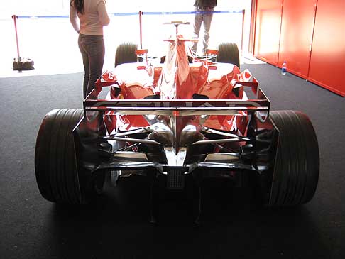 Ferrari - Trofeo Lorenzo Bandini 2012 - foto archivio box Imola Ferrari del 2008