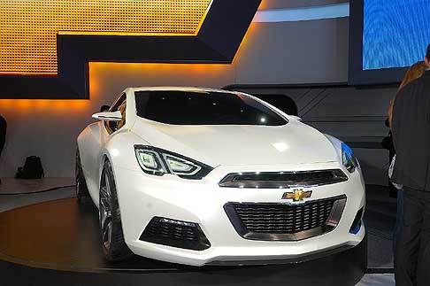 Chevrolet - Presentata a Detroit la Chevrolet Tru 140S Concept coup sportiva