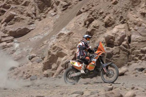 KTM - Dakar 11ma tappa - il biker brasigliano Zanol Felipesu moto KTM 450 Replica