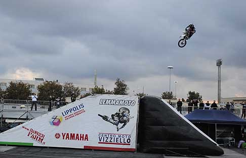 Freestyle - Fly viper Motocross Freestyle al Metitteranea Show Motors