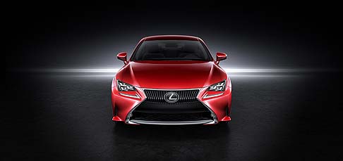 Lexus - In anteprima europea sfiler il modello RC F, la pi potente vettura V8 mai prodotta dal marchio, affiancata dalla premiere RC nella versione F-Sport, con esclusivi dettagli di design e miglioramenti dinamici.