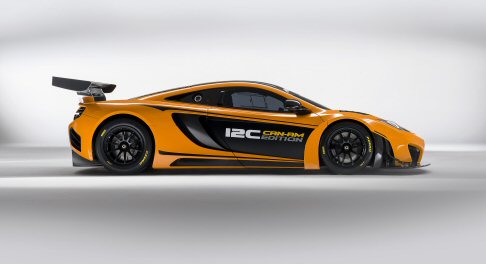 Mc Laren - Destinata al mercato nordamericano, la vettura indossa gli storici colori McLaren (arancio e nero). Il brillante arancio McLaren  un tributo alle vetture di Bruce McLaren e Denny Hulme.