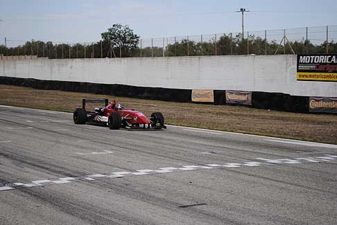 Formula - Monoposta Lola Dome in gara per la finalissima categoria Formula al Challenge del Levante di Binetto