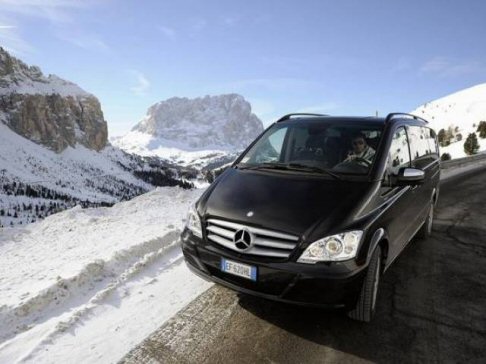 Mercedes-Benz - La Stella presenta anche i veicoli Citan e Viano, che rappresentano lofferta dedicata alla famiglia ed al tempo libero. 