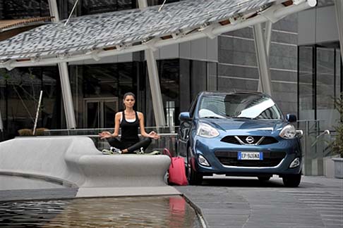 Nissan - La Nuova Micra include inoltre il pi recente sistema di navigazione satellitare e comunicazione NissanConnect, con nuove caratteristiche.