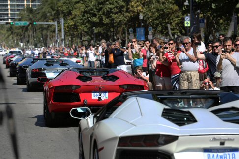 Lamborghini - Alla conferenza stampa hanno partecipato Stephan Winkelmann, Presidente e AD di Lamborghini, Maurizio Reggiani, Direttore Ricerca e Sviluppo, Raffaello Porro, Direttore Comunicazione e Relazioni Esterne, e Filippo Perini, Responsabile del Centro Stile.