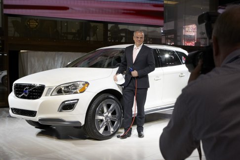 Volvo - Stefan Jacoby presenta la Volvo XC60 Plug-in Hybrid Concept al Detroit Auto Show