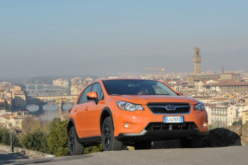 Subaru - Subaru XV, presentato ufficialmente nel recente Salone di Francoforte, non deluder i suoi estimatori, per le sue doti estetiche e per le qualit meccaniche