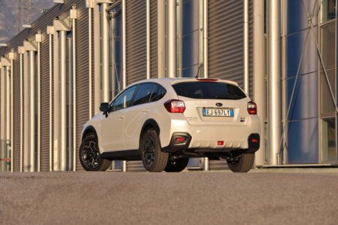 Subaru - Subaru XV con propulsori a benzina sono due e rappresentate dai motori 1,6 e 2,0 litri. Lunico Diesel  il motore turbodiesel 2.000cc