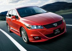 Honda Stream restyling