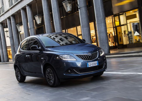 Lancia Ypsilon 2021