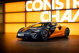 McLaren MCL38 Celebration Edition