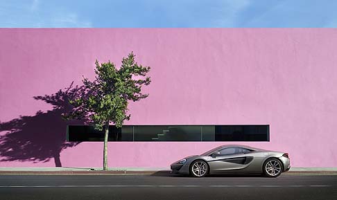 McLaren 570S Coup