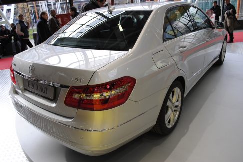 Mercedes-Benz Classe E 200 NGT