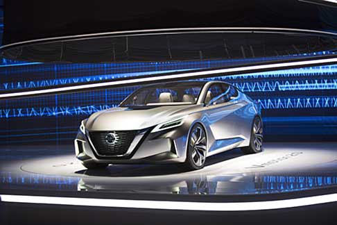 Nissan Vmotion 2.0 Concept