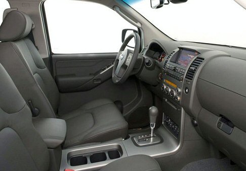 Nissan Navara 2010