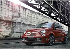 Abarth 595 Competizione 1.4 T-Jet 180 CV, partono gli ordini