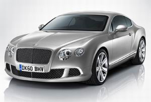 Parigi:  la volte della Bentley Continental GT 2011