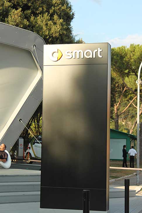 Smart - Marchio della casa automobilistica Smart