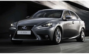 Lexus IS 300h, sul mercato italiano a fine giugno