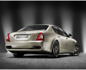 Debutto ufficiale per la nuova Maserati Quattroporte Sport GT S Awards Edition