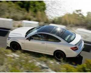 Mercedes C63 AMG Coup: online le prime immagini