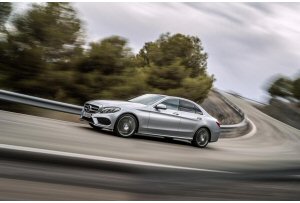 Nuova Mercedes Classe C, raffinata ed efficiente