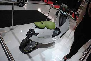 Arriva lo scooter elettrico della Smart