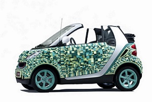 La Smart Fortwo di cartone al Salone di Parigi