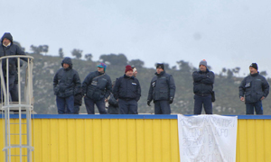 Protesta a Termini Imerese: diciassette operai sul tetto