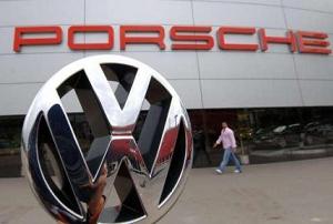 Aumento di capitale per la Volkswagen, il titolo precipita in Borsa