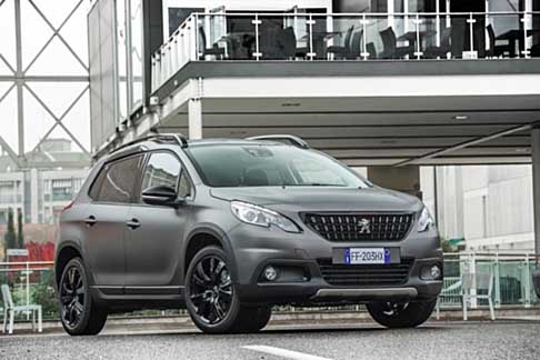 Peugeot 2008 Black Matt