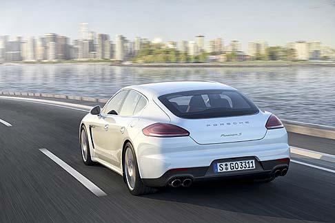 Porsche Panamera 2013